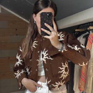 Jasje Mikki | bruin